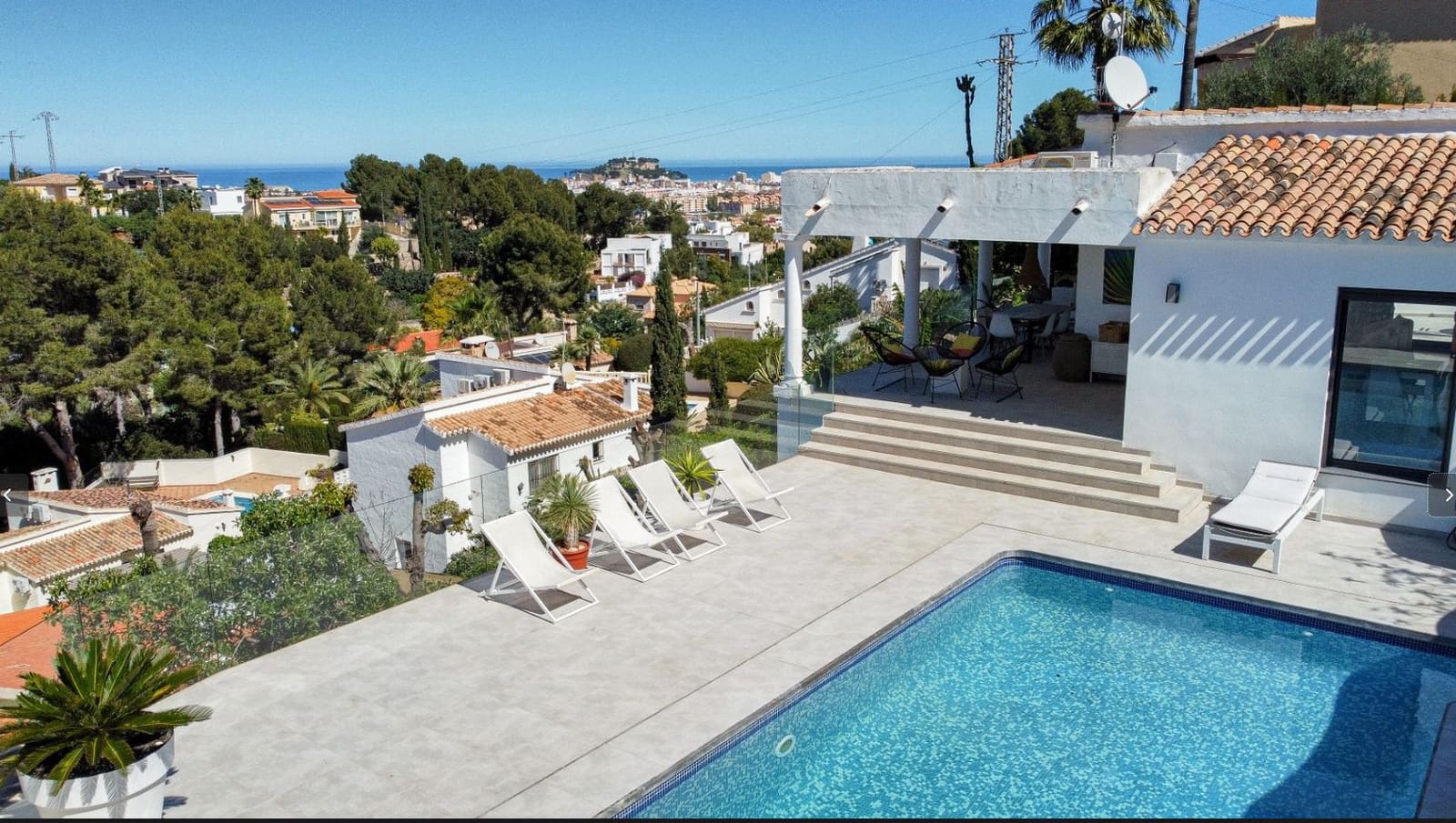 3 bedroom Villa for sale in Denia - € 695,000 (Ref: 10048161)