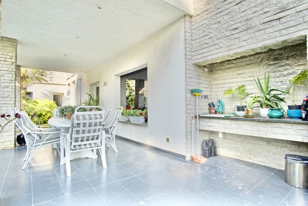 4 soveværelse Villa til salg i Denia med swimmingpool garage - € 1.190.000 (Ref: 10077284)
