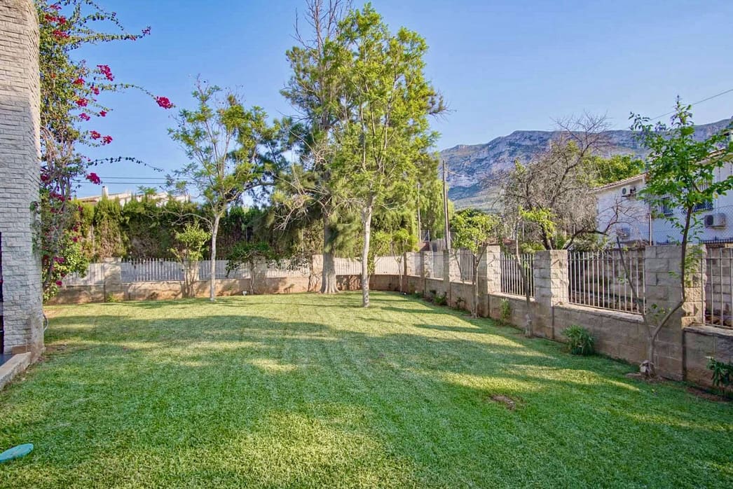 4 soveværelse Villa til salg i Denia med swimmingpool garage - € 1.190.000 (Ref: 10077284)