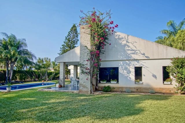 4 soveværelse Villa til salg i Dénia med swimmingpool garage - € 1.190.000 (Ref: 10077284)