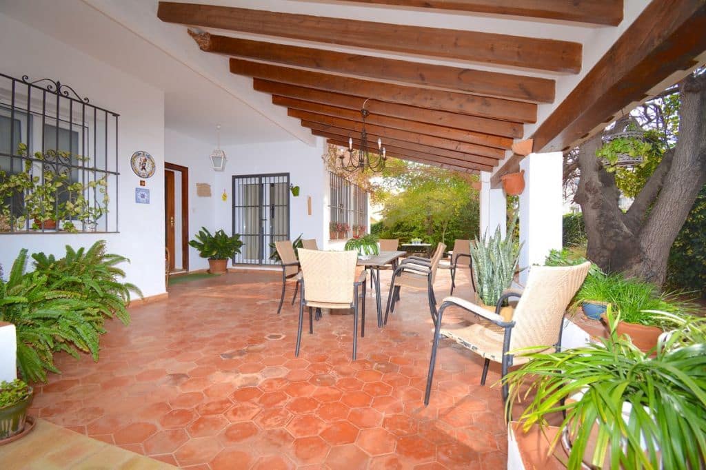 Chalet de 4 habitaciones en Dénia en venta con piscina garaje - 960.000 € (Ref: 10077285)