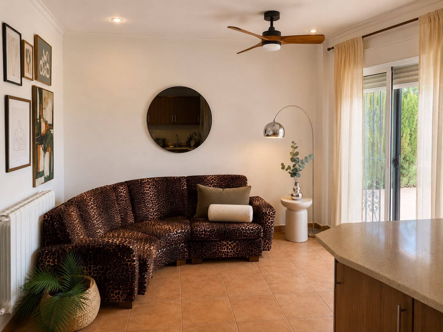 4 bedroom Semi-detached Villa for sale in Monforte del Cid with pool garage - € 550,000 (Ref: 10094063)