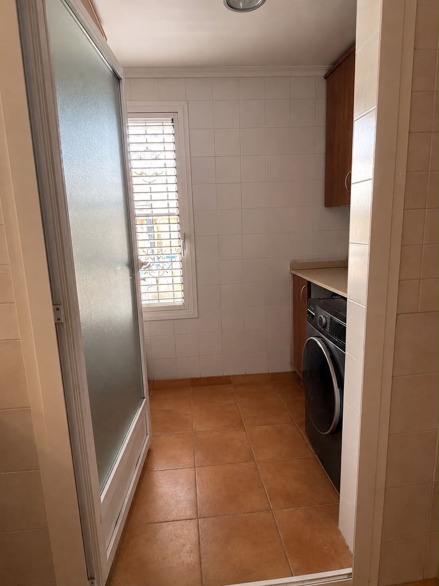 4 bedroom Semi-detached Villa for sale in Monforte del Cid with pool garage - € 550,000 (Ref: 10094063)