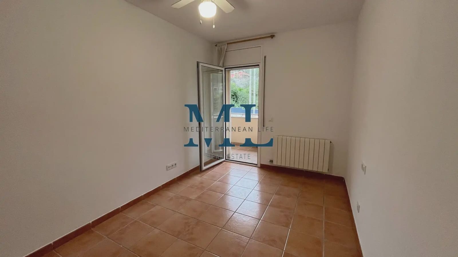 4 Zimmer Doppelhaus zu verkaufen in Canyelles mit Pool Garage - 380.000 € (Ref: 10081512)