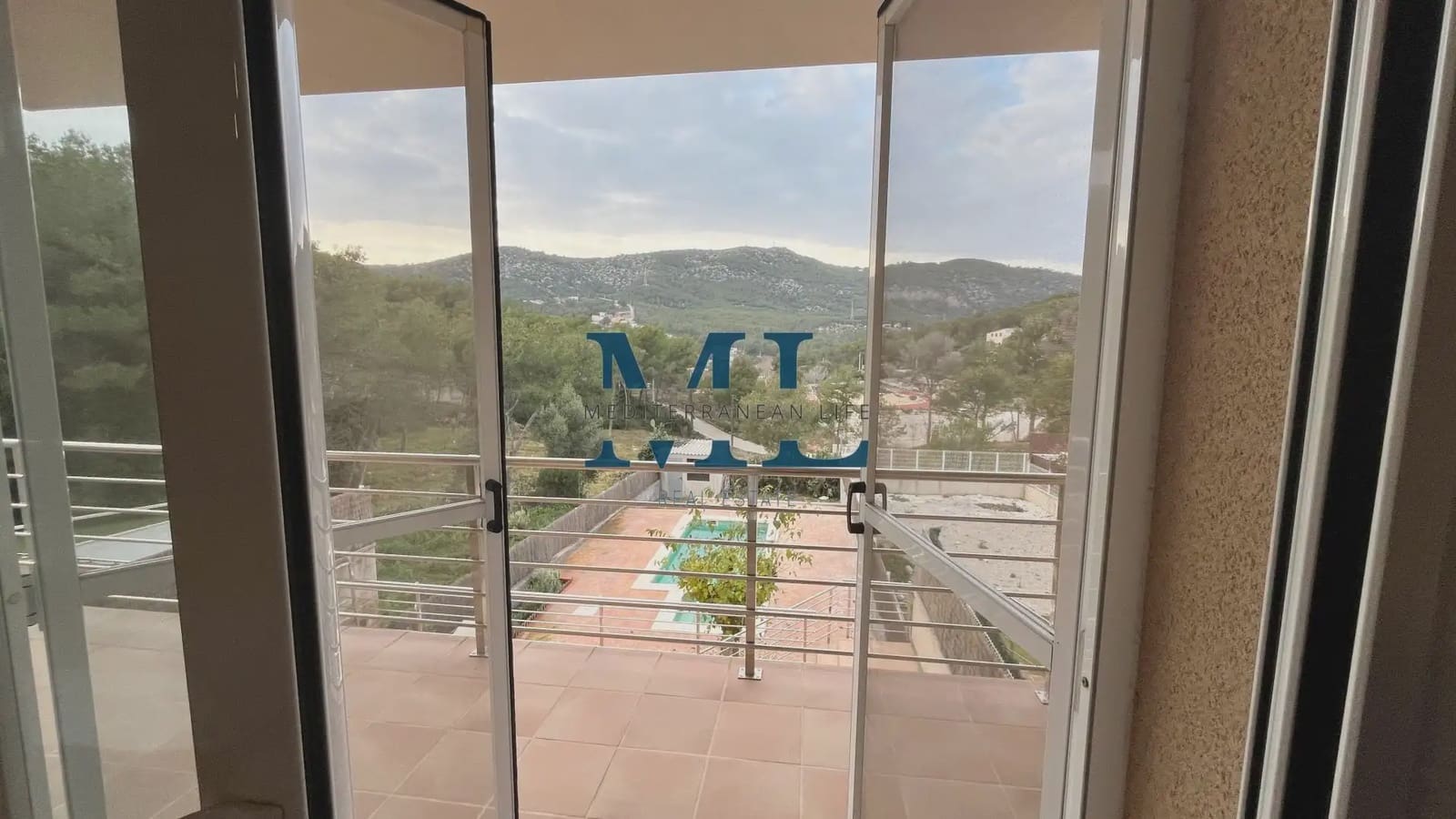 4 Zimmer Doppelhaus zu verkaufen in Canyelles mit Pool Garage - 380.000 € (Ref: 10081512)