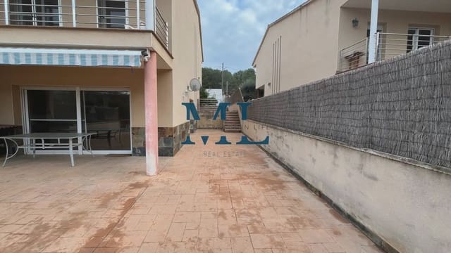 4 Zimmer Doppelhaus zu verkaufen in Canyelles mit Pool Garage - 380.000 € (Ref: 10081512)
