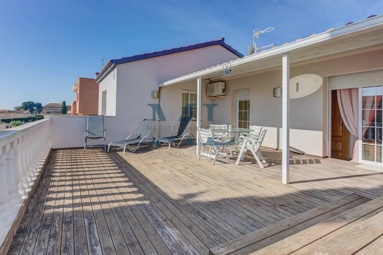 6 soverom Villa til salgs i Cubelles med svømmebasseng garasje - € 599 000 (Ref: 10081516)