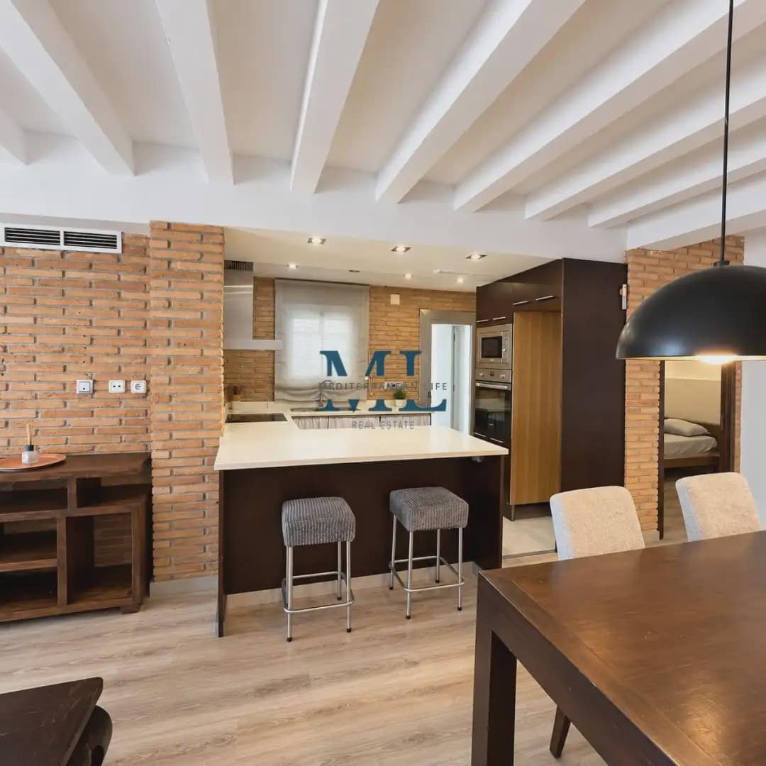 2 slaapkamer Flat te koop in Vilanova i la Geltru met garage - € 380.000 (Ref: 10081517)
