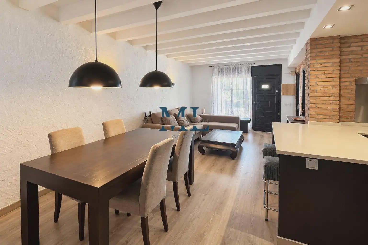 2 slaapkamer Flat te koop in Vilanova i la Geltru met garage - € 380.000 (Ref: 10081517)