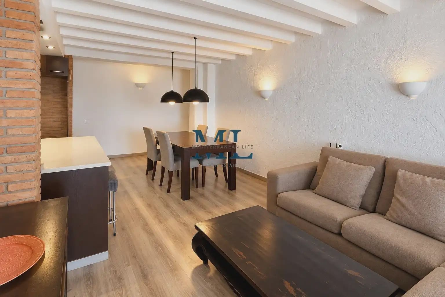 2 slaapkamer Flat te koop in Vilanova i la Geltru met garage - € 380.000 (Ref: 10081517)