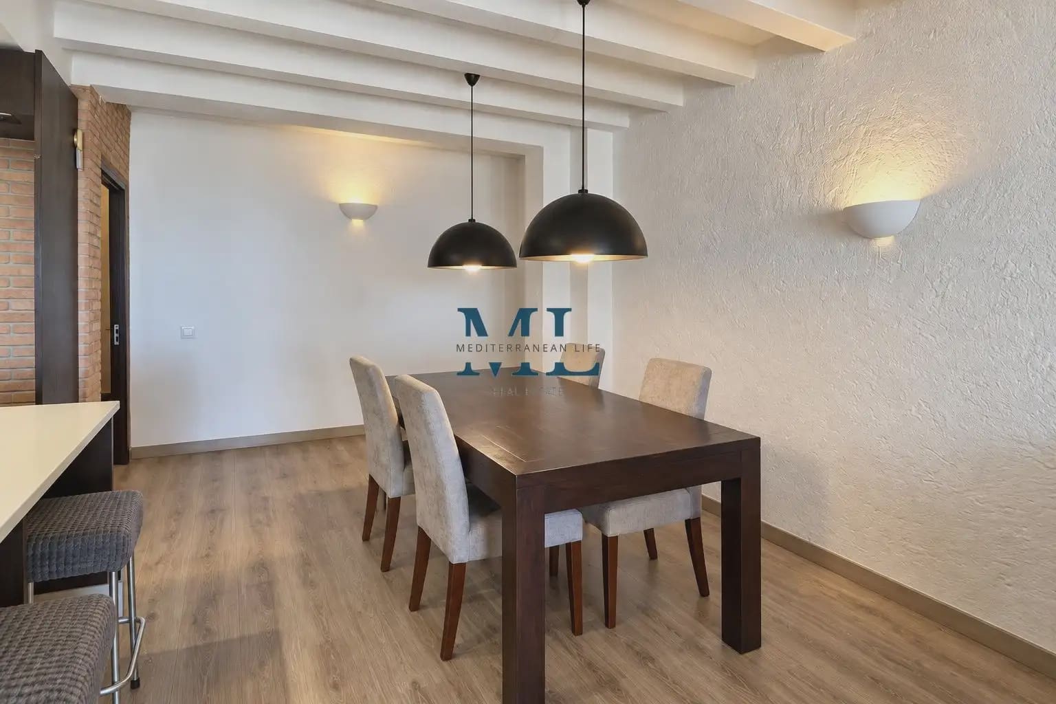 2 slaapkamer Flat te koop in Vilanova i la Geltru met garage - € 380.000 (Ref: 10081517)