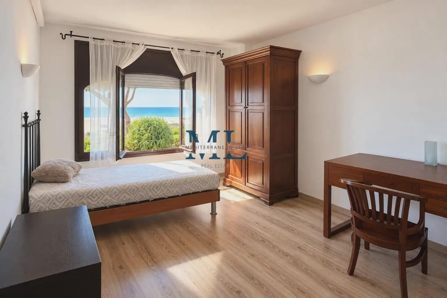 2 slaapkamer Flat te koop in Vilanova i la Geltru met garage - € 380.000 (Ref: 10081517)