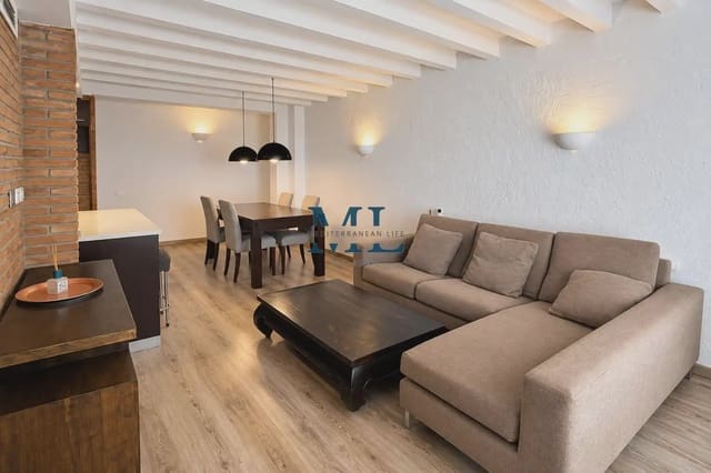 2 slaapkamer Flat te koop in Vilanova i la Geltrú met garage - € 380.000 (Ref: 10081517)