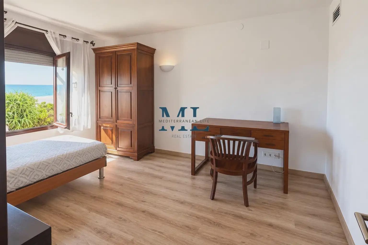 2 slaapkamer Flat te koop in Vilanova i la Geltru met garage - € 380.000 (Ref: 10081517)