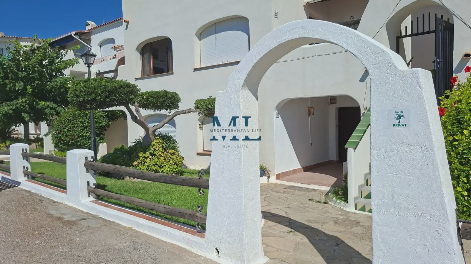 2 slaapkamer Flat te koop in Vilanova i la Geltru met garage - € 380.000 (Ref: 10081517)
