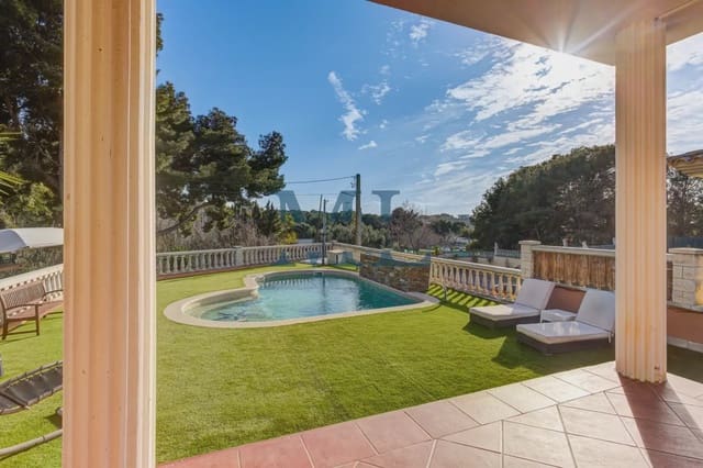 Chalet de 4 habitaciones en Sant Pere de Ribes en venta con piscina garaje - 998.000 € (Ref: 10081518)