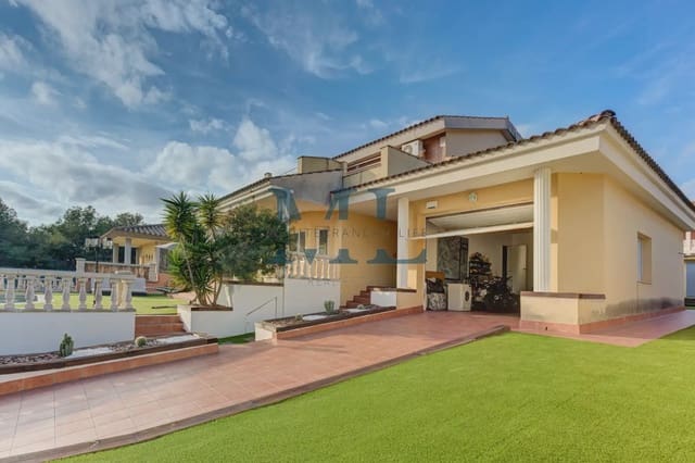 Chalet de 4 habitaciones en Sant Pere de Ribes en venta con piscina garaje - 998.000 € (Ref: 10081518)