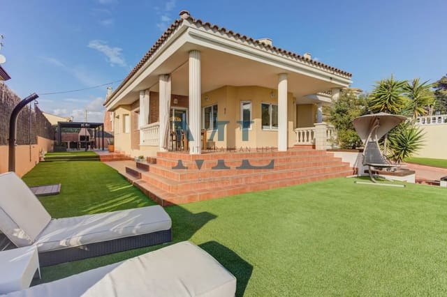 Chalet de 4 habitaciones en Sant Pere de Ribes en venta con piscina garaje - 998.000 € (Ref: 10081518)