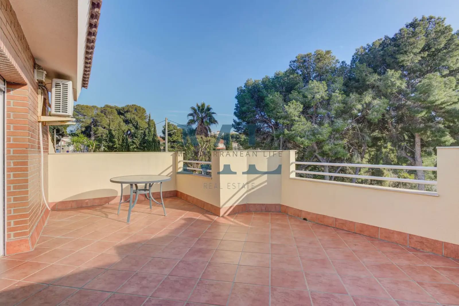 Chalet de 4 habitaciones en Sant Pere de Ribes en venta con piscina garaje - 998.000 € (Ref: 10081518)