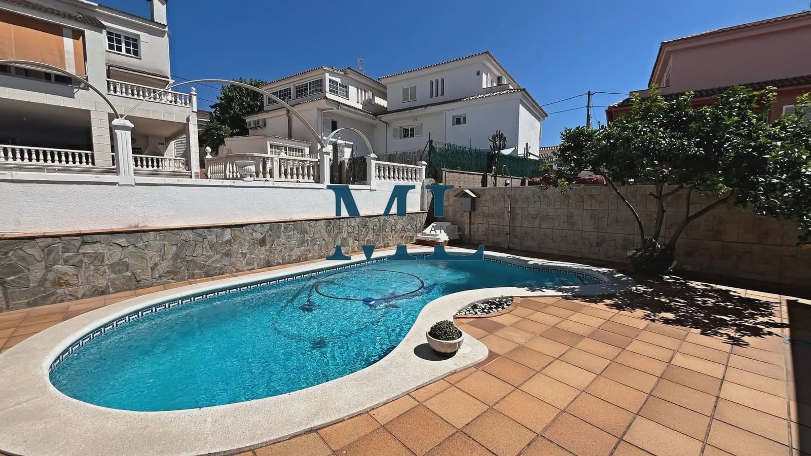 4 camera da letto Villetta a Schiera in vendita in Sant Pere de Ribes con piscina garage - 630.000 € (Rif: 10081521)