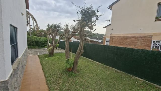 Chalet de 5 habitaciones en Sant Pere de Ribes en venta con piscina garaje - 475.000 € (Ref: 10081525)