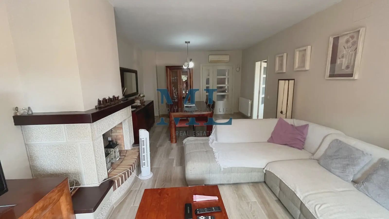 Chalet de 5 habitaciones en Cubelles en venta con piscina garaje - 465.000 € (Ref: 10081526)