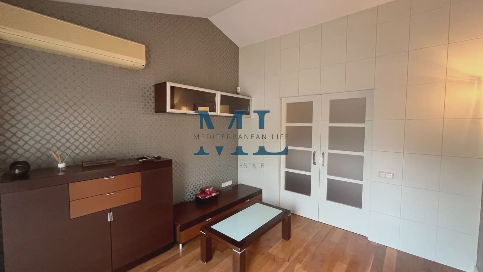 Chalet de 5 habitaciones en Cubelles en venta con piscina garaje - 465.000 € (Ref: 10081526)