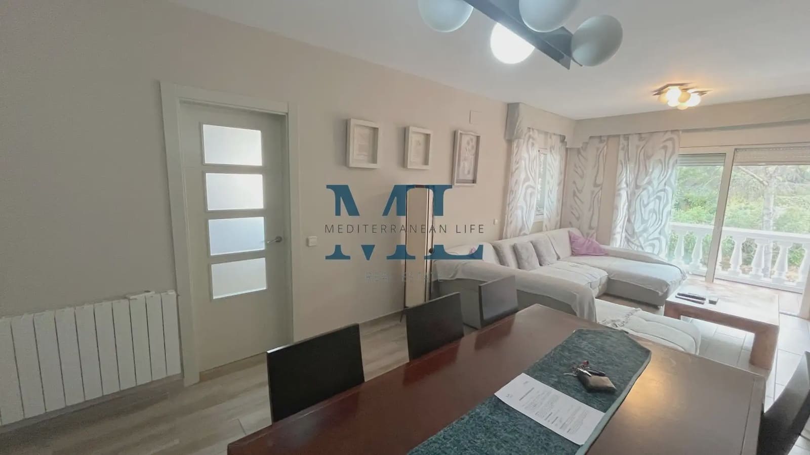 Chalet de 5 habitaciones en Cubelles en venta con piscina garaje - 465.000 € (Ref: 10081526)