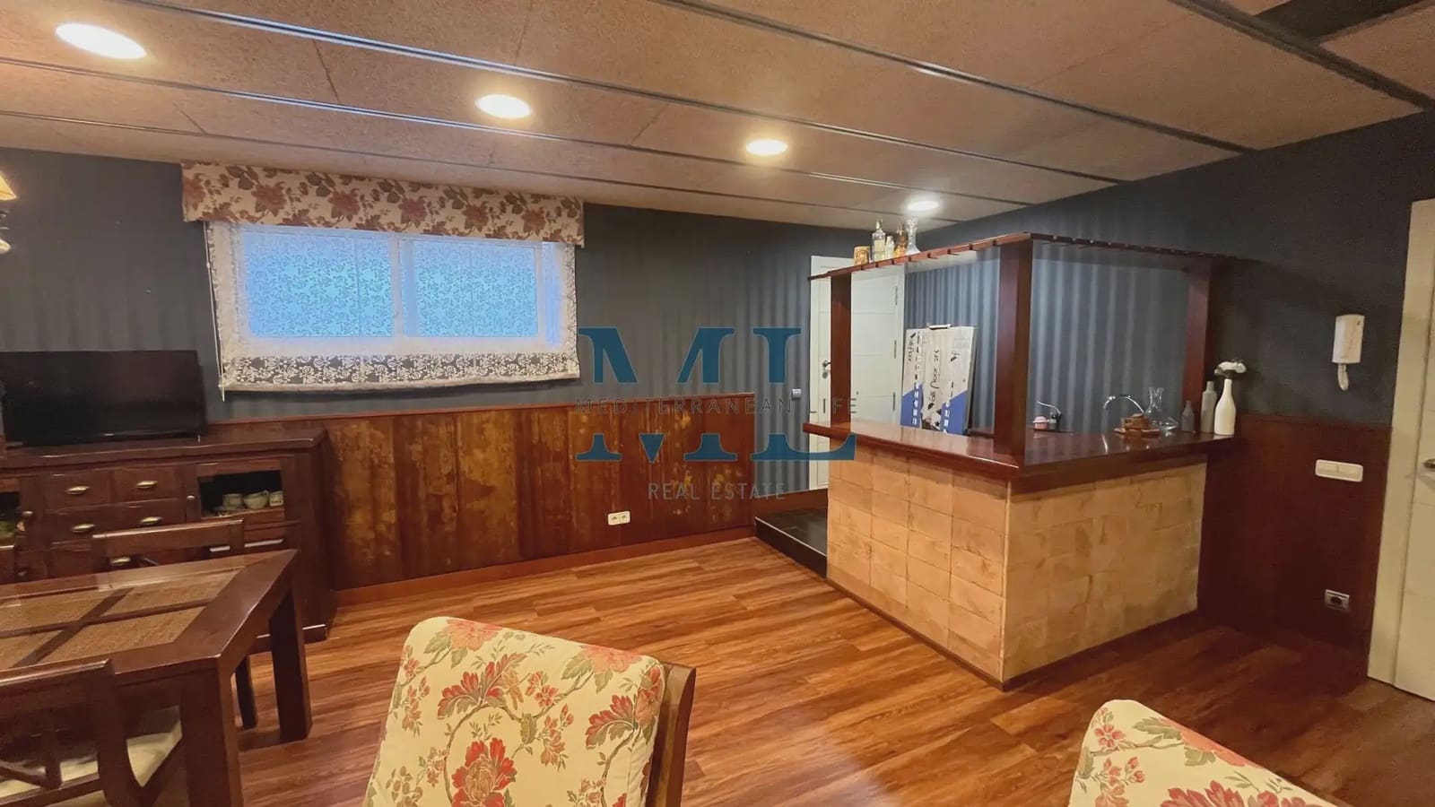 Chalet de 5 habitaciones en Cubelles en venta con piscina garaje - 465.000 € (Ref: 10081526)