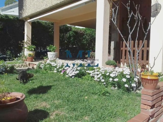 Chalet de 3 habitaciones en Sant Pere de Ribes en venta con garaje - 721.000 € (Ref: 10081527)