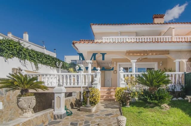3 camera da letto Villetta a Schiera in vendita in Sant Pere de Ribes con piscina garage - 730.000 € (Rif: 10081529)