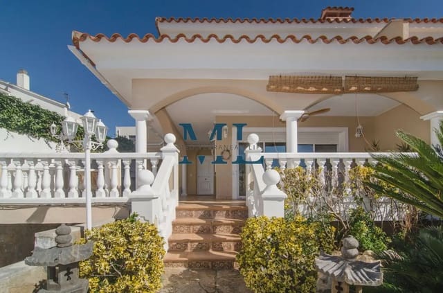 3 camera da letto Villetta a Schiera in vendita in Sant Pere de Ribes con piscina garage - 730.000 € (Rif: 10081529)
