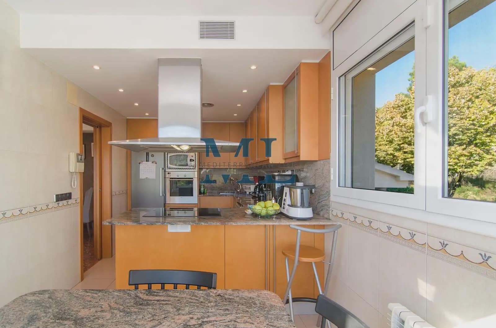 7 slaapkamer Villa te koop in Sant Pere de Ribes met zwembad garage - € 750.000 (Ref: 10081530)