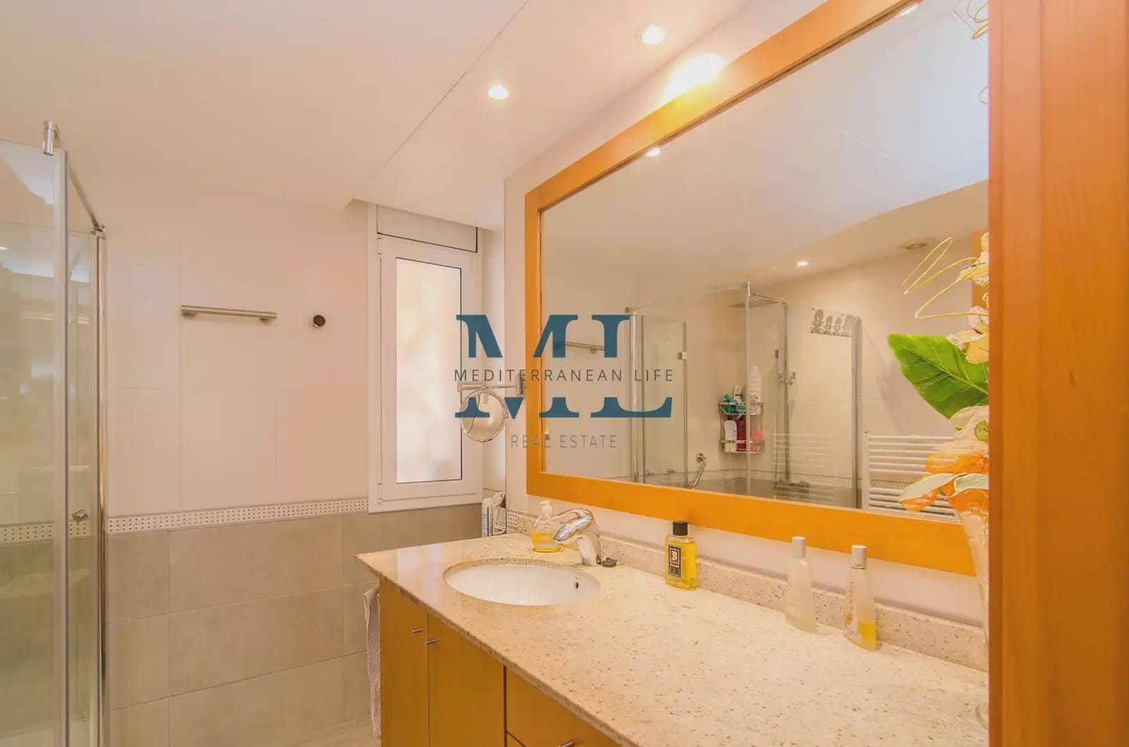 7 slaapkamer Villa te koop in Sant Pere de Ribes met zwembad garage - € 750.000 (Ref: 10081530)