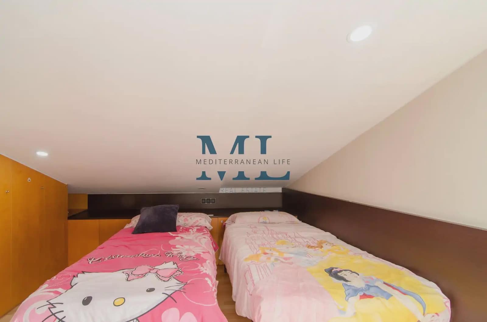 7 slaapkamer Villa te koop in Sant Pere de Ribes met zwembad garage - € 750.000 (Ref: 10081530)