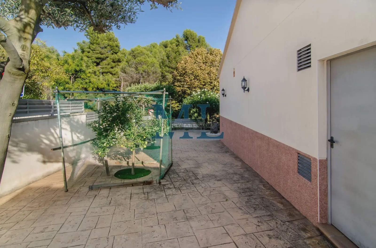 7 slaapkamer Villa te koop in Sant Pere de Ribes met zwembad garage - € 750.000 (Ref: 10081530)