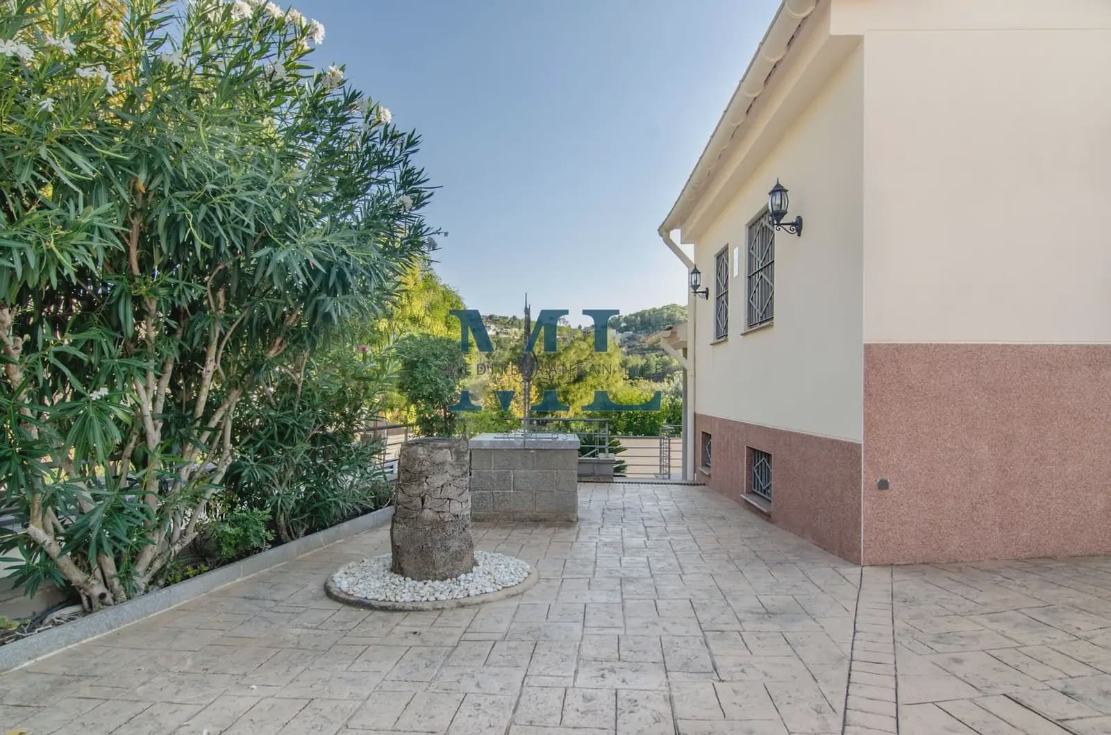 7 slaapkamer Villa te koop in Sant Pere de Ribes met zwembad garage - € 750.000 (Ref: 10081530)