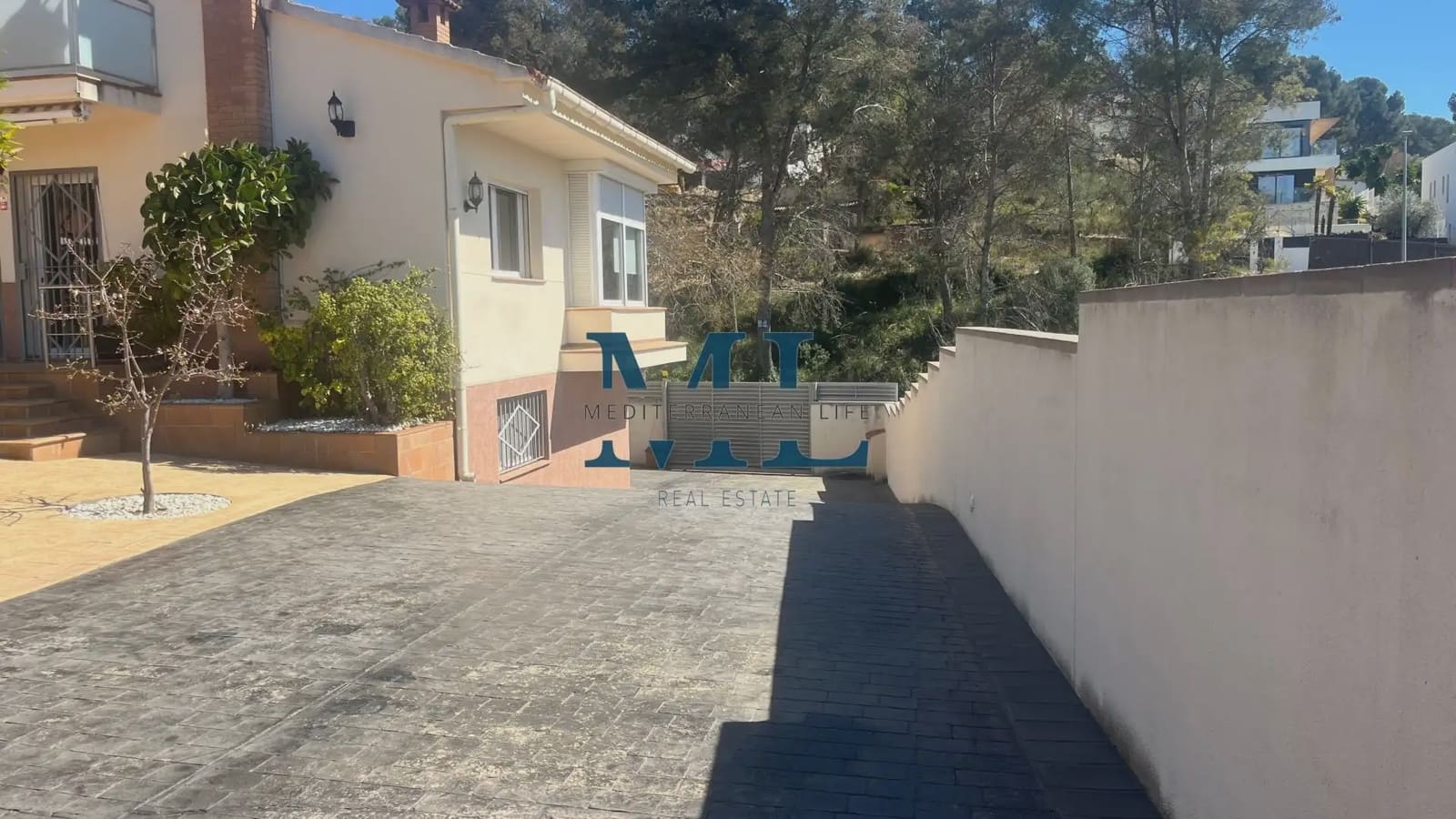 7 slaapkamer Villa te koop in Sant Pere de Ribes met zwembad garage - € 750.000 (Ref: 10081530)