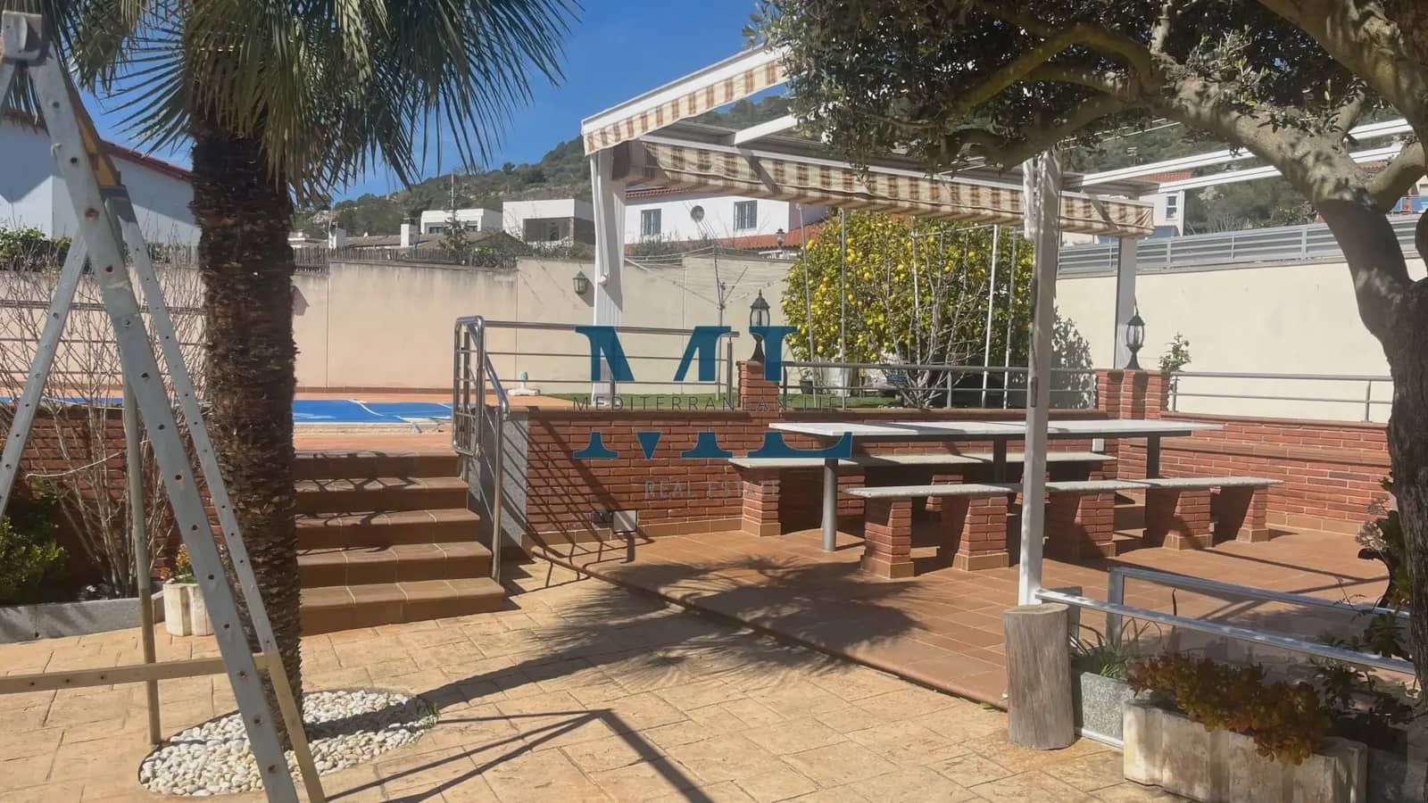 7 slaapkamer Villa te koop in Sant Pere de Ribes met zwembad garage - € 750.000 (Ref: 10081530)