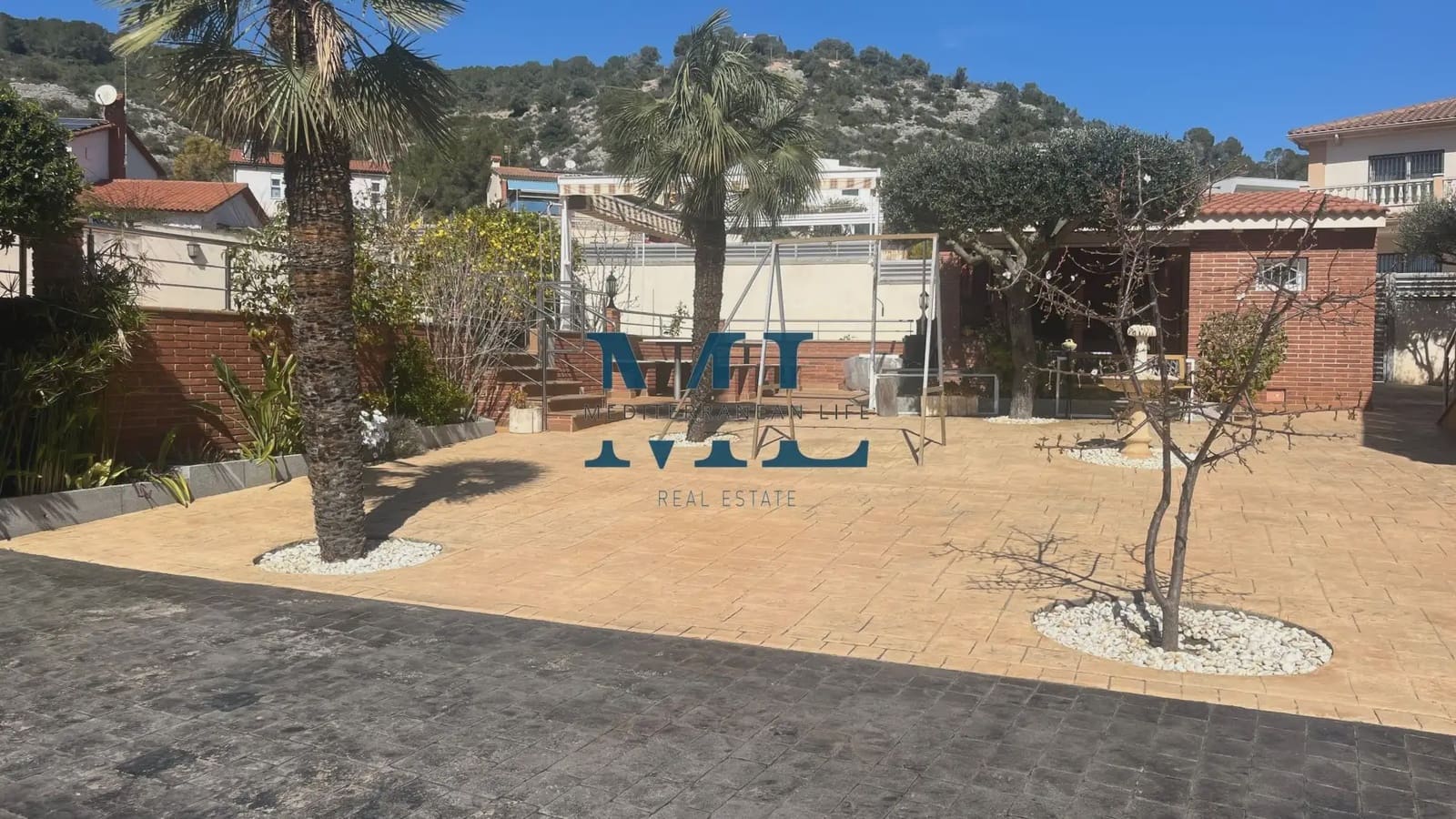 7 slaapkamer Villa te koop in Sant Pere de Ribes met zwembad garage - € 750.000 (Ref: 10081530)