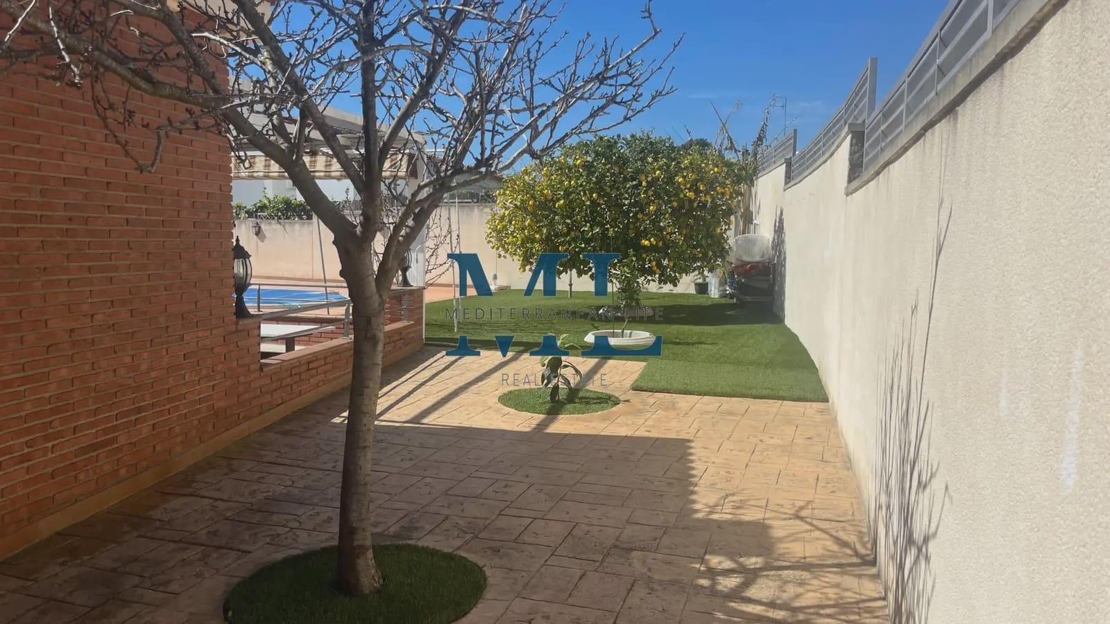 7 slaapkamer Villa te koop in Sant Pere de Ribes met zwembad garage - € 750.000 (Ref: 10081530)