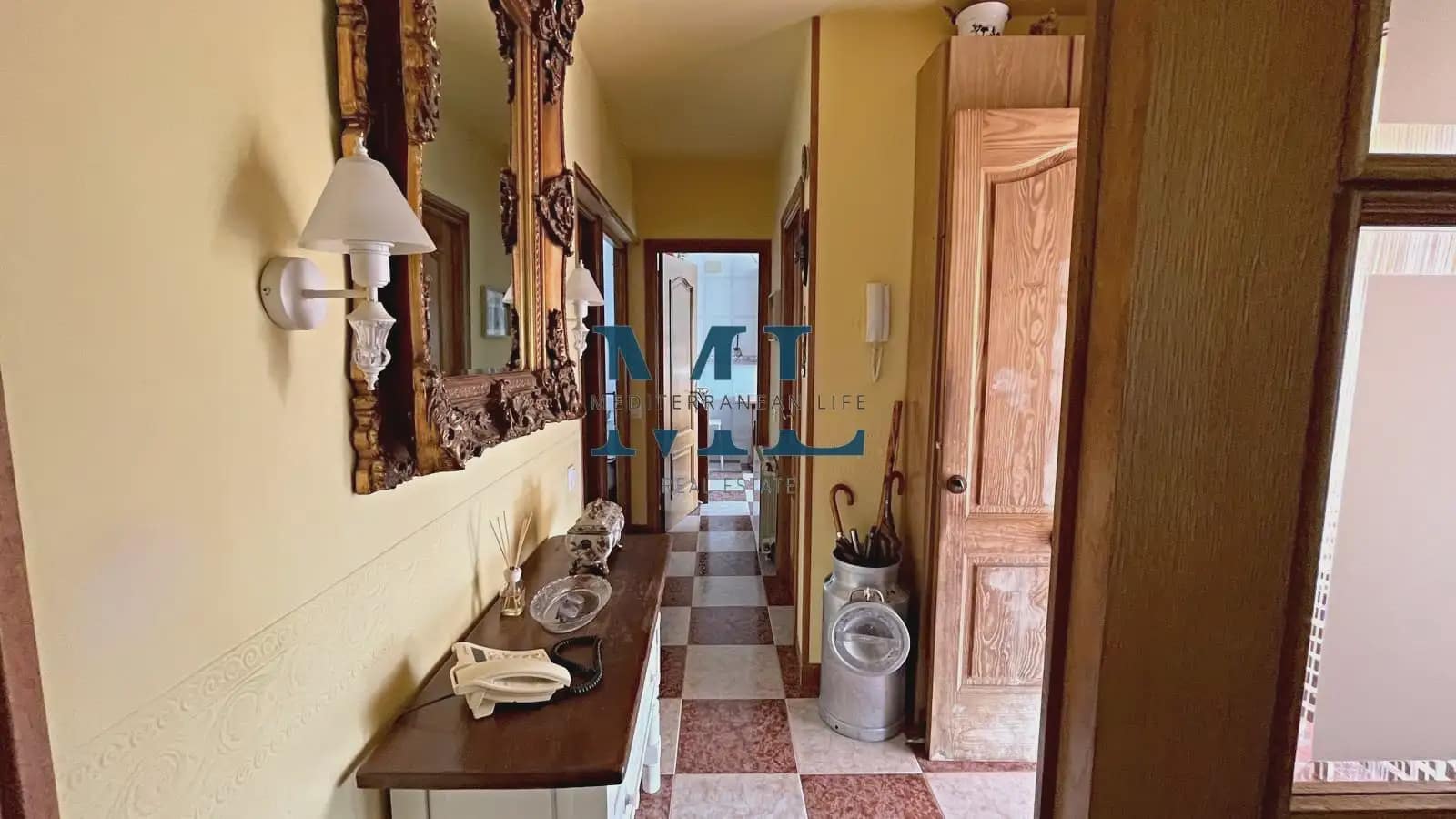 3 bedroom Villa for sale in Canyelles with garage - € 380,000 (Ref: 10081534)