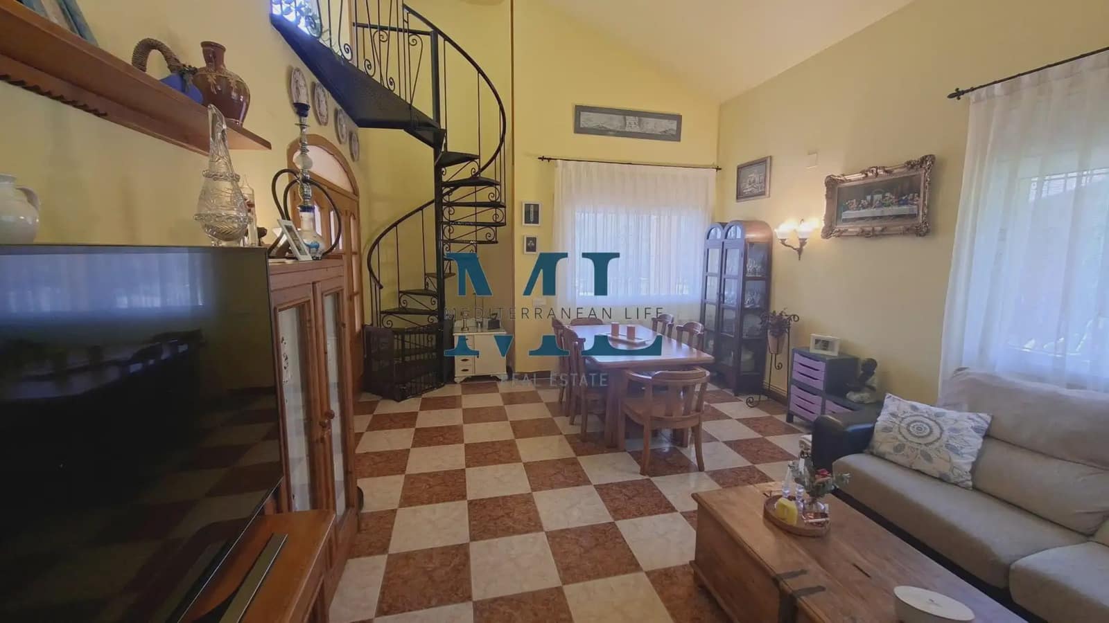 3 bedroom Villa for sale in Canyelles with garage - € 380,000 (Ref: 10081534)