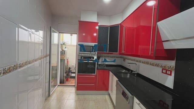 4 makuuhuone Rivitalo myytävänä paikassa Sant Pere de Ribes mukana 
autotalli - 335 000 € (Ref: 10081535)