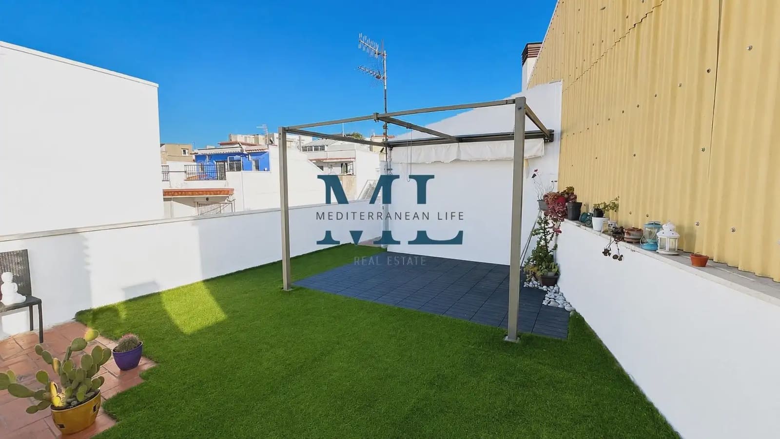 4 makuuhuone Rivitalo myytävänä paikassa Sant Pere de Ribes mukana 
autotalli - 335 000 € (Ref: 10081535)