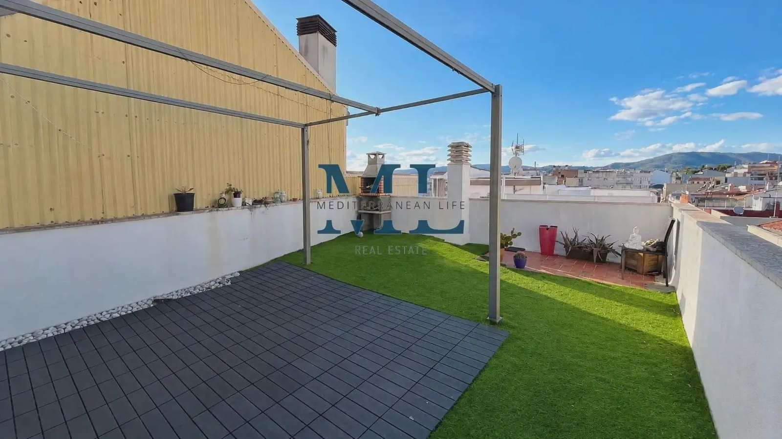 4 makuuhuone Rivitalo myytävänä paikassa Sant Pere de Ribes mukana 
autotalli - 335 000 € (Ref: 10081535)