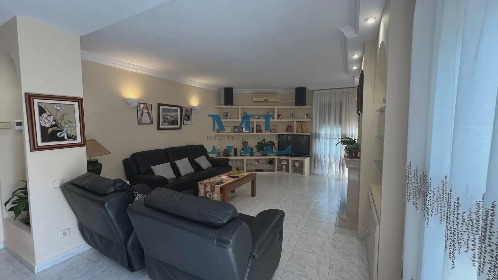 Casa de 5 habitaciones en Vilanova i la Geltrú en venta con garaje - 520.000 € (Ref: 10081536)