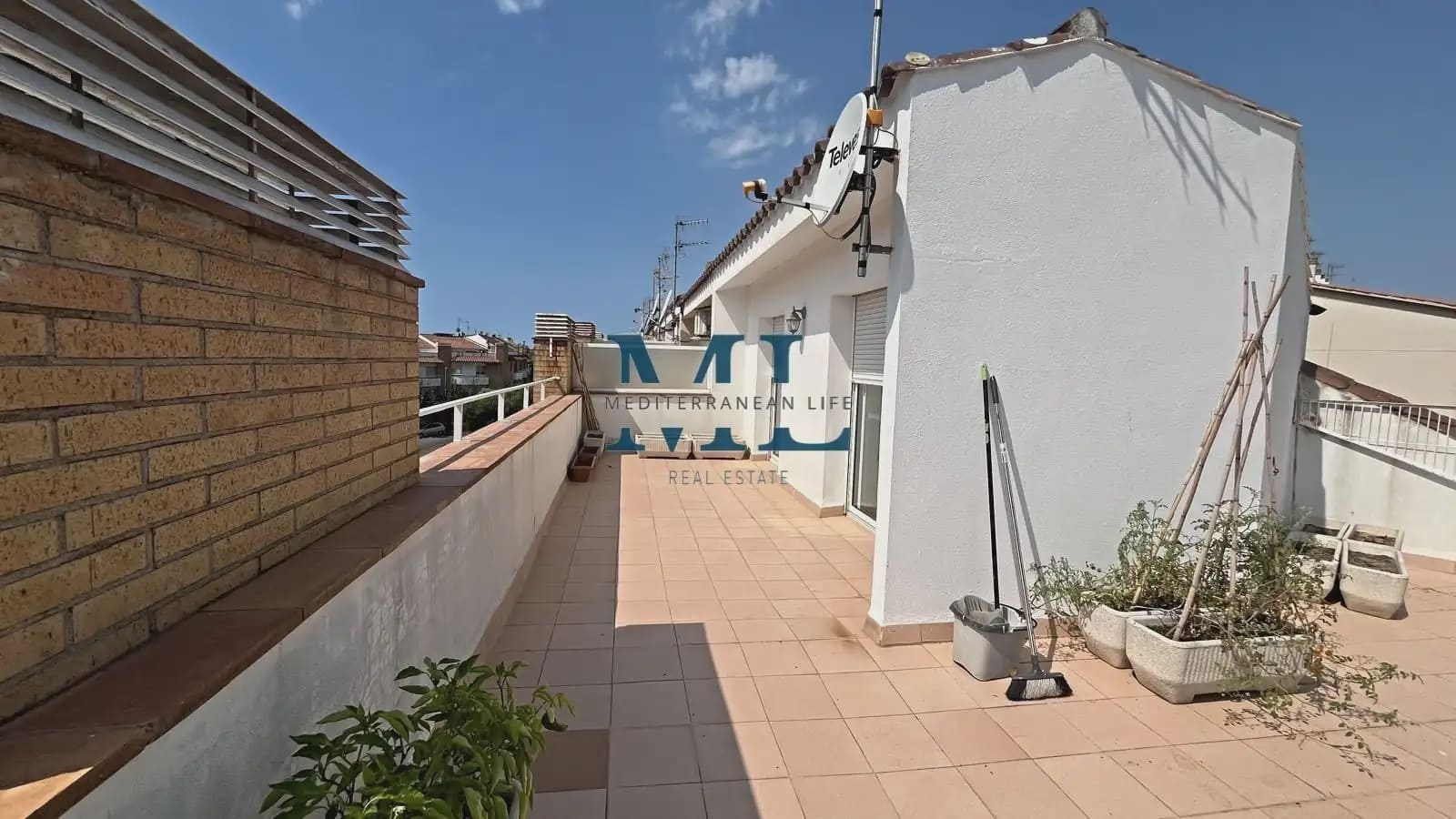 Casa de 5 habitaciones en Vilanova i la Geltrú en venta con garaje - 520.000 € (Ref: 10081536)