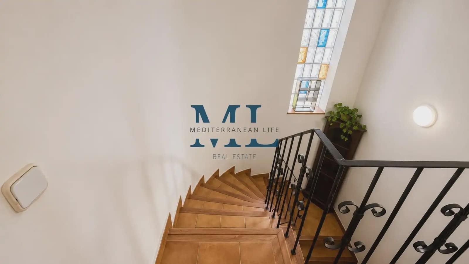 5 soverom Kjedet enebolig til salgs i Sant Pere de Ribes med svømmebasseng garasje - € 560 000 (Ref: 10106592)