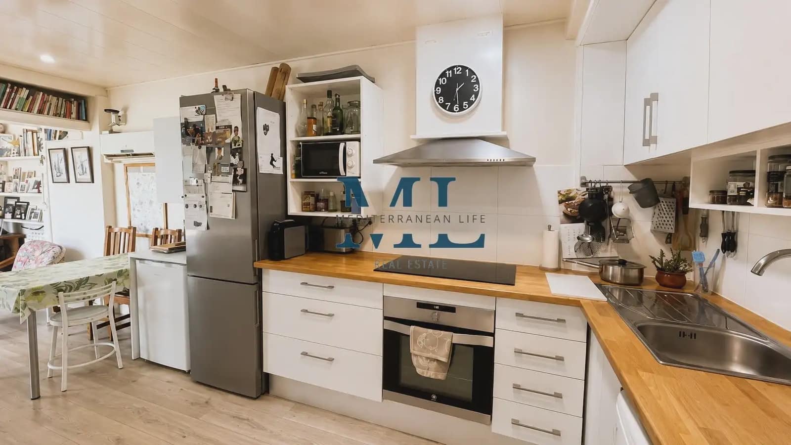 5 soverom Kjedet enebolig til salgs i Sant Pere de Ribes med svømmebasseng garasje - € 560 000 (Ref: 10106592)